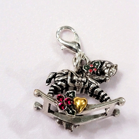 BRIGHTON RETIRED HOLIDAY ROCKING HORSE SNAP CHARM NWOT - Picture 3 of 5